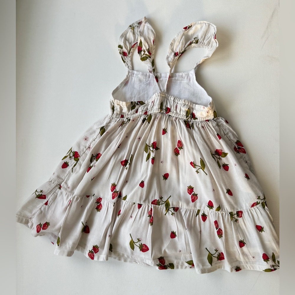 Old Navy girl’s Red and White Ruffled Sundress with Flutter Sleeves. Size 2T. - Picture 4 of 7